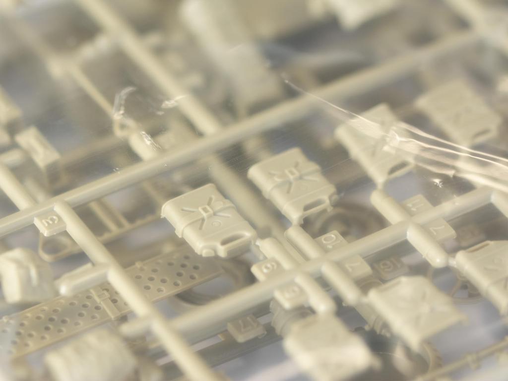 Tamiya 1/35 Военная миниатюра Серия Нет. 33 Британская армия SAS Джип Пластиковая модель 35033