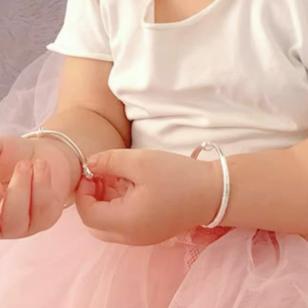 Fashion Baby Creative Xiangyun Bracelet Baby Xiangyun Ruiyi Children 'S Push Sliding Bracelets Full Moon Gift