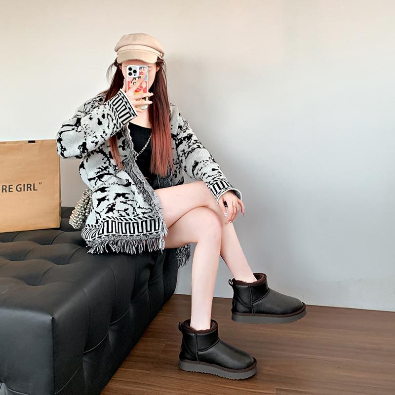 Модные женские ботинки, зимние теплые короткие плюшевые новые повседневные удобные 2024 года, горячая распродажа, плоские с леопардовым принтом, водонепроницаемые женские зимние ботинки