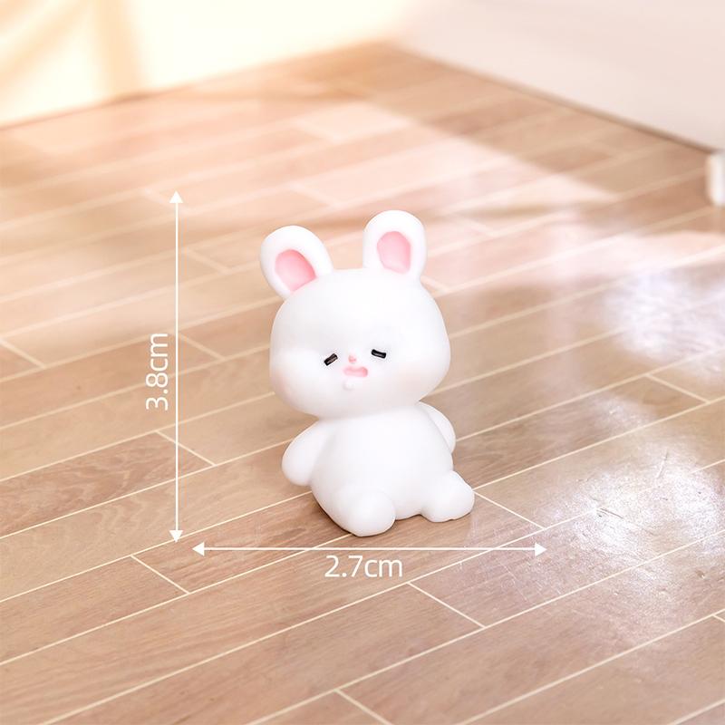 Мультяшная милая фигурка кролика из смолы, украшение для автомобиля, настольный креативный безделушка, микропейзаж, домашний декор, аксессуары