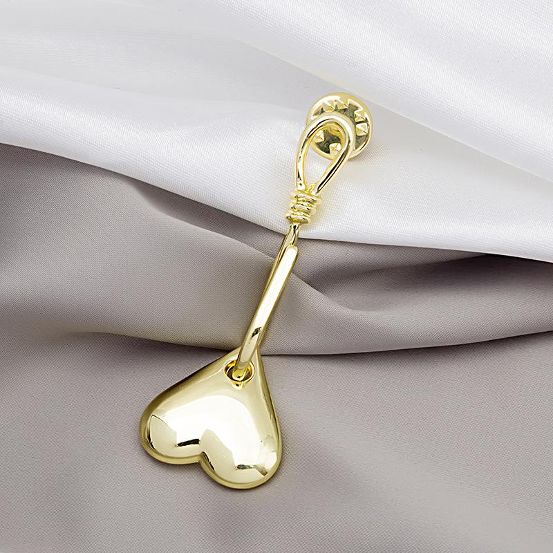 Personality Exaggerated Design Sense Metal Love Brooch Corsage Pin Cardigan Fixed Anti-Light Accessories
