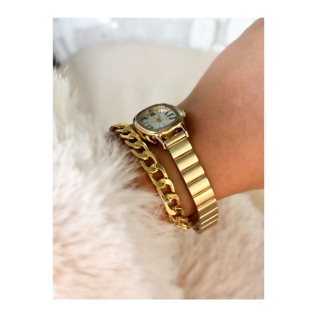 Brand Retro Model, Minimal Oval Case, Silver Color Bracelet, Roman Numeral Women's Watch Bracelet