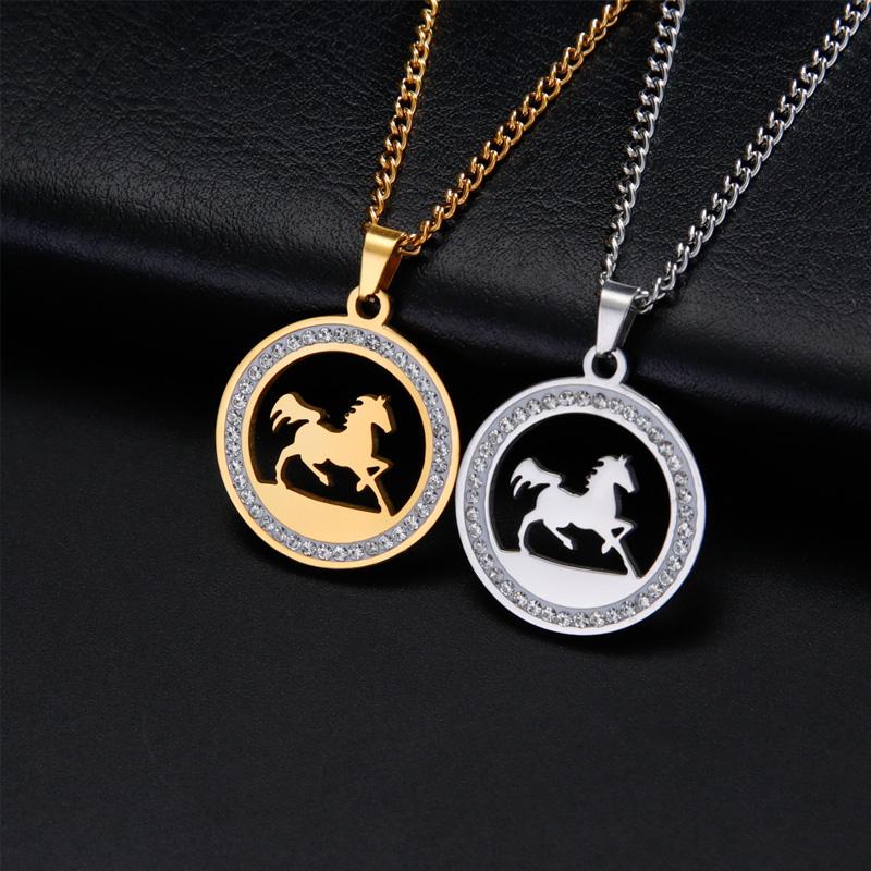 1 шт. Круглая подвеска-ожерелье Темперамент Инкрустированный бриллиантами Изысканная нержавеющая сталь Новогодний подарок Ожерелье с подвеской в виде лошади