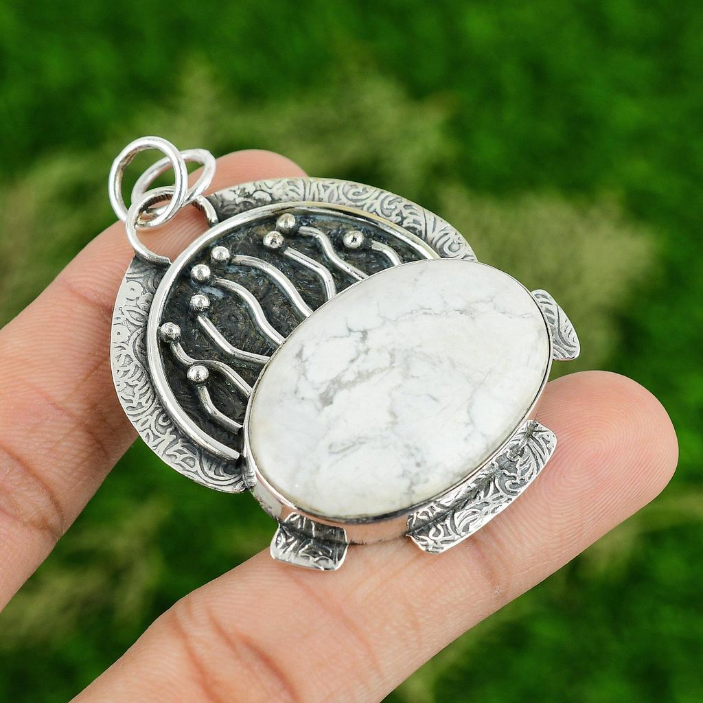 Daughters Day Sale Oval Howlite Stone 925 Silver Crown Chakra Bezel New Pendant