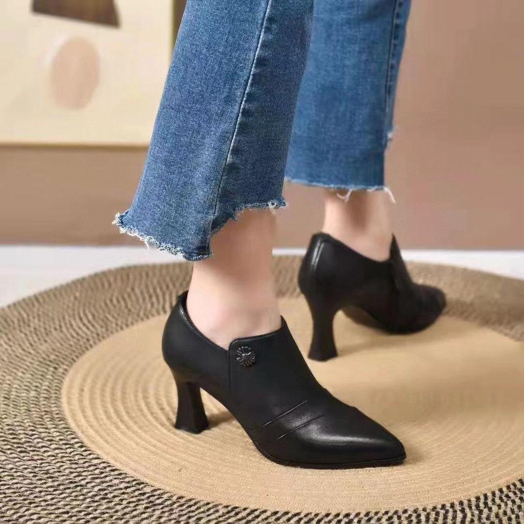 High Heels Women's 2025 Autumn New Black Cowhide Pointed Thin High Heel Deep Mouth Single Shoes Women's Professional Four Seasons Leather Shoes