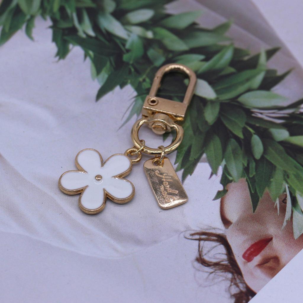 Милый и милый кулон в виде цветка ромашки, капающего маслом, брелок из сплава с буквами