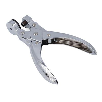 Легкий 8-мм виниловый дырокол, не ржавеет и легко чистится.