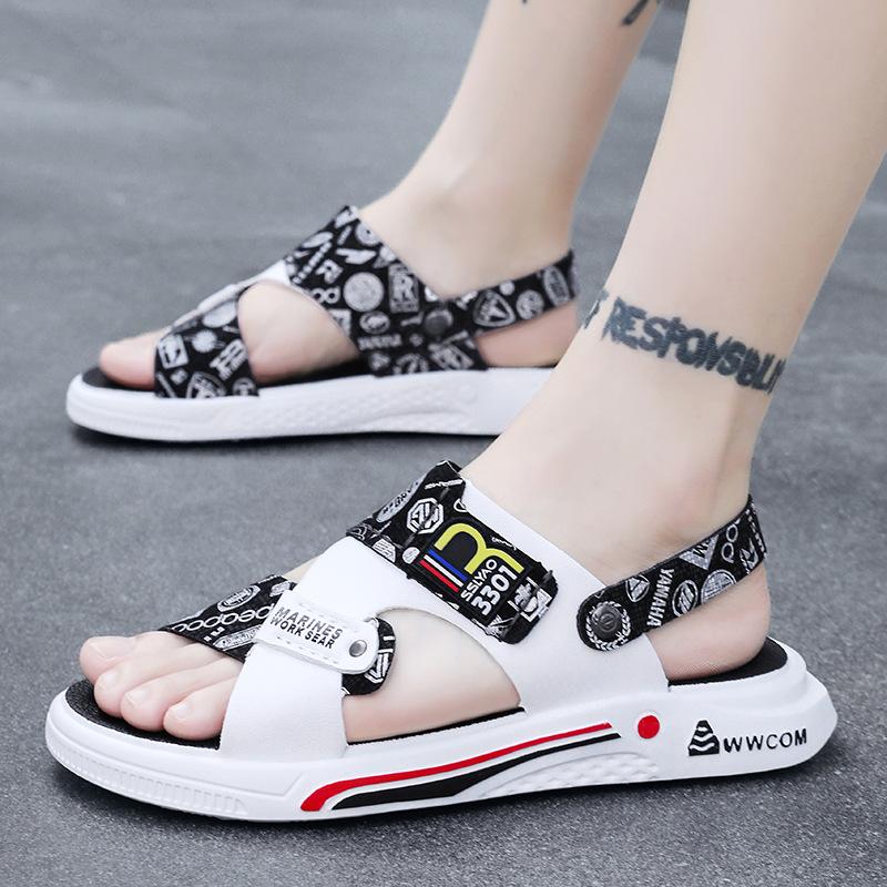 Новые летние сандалии, мужская повседневная пляжная обувь, модные уличные тапочки, наружные тапочки двойного назначения, классные тапочки для вождения