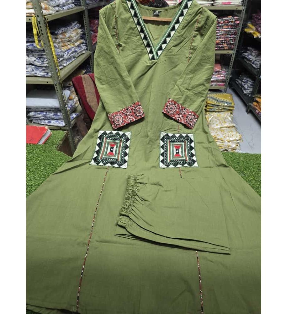 Женский праздничный хлопковый вышитый комплект курта и брюки Индийский Болливудский топ туника курти платье