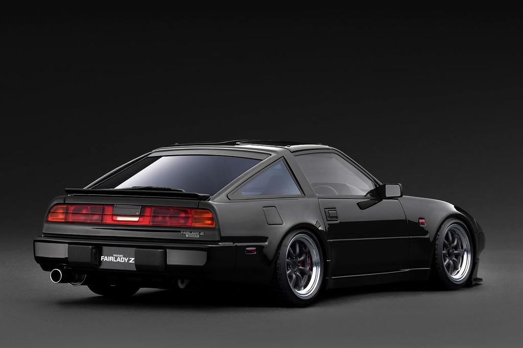 Модель зажигания NISSAN Fairlady Z 300ZR Черная модель IG3896 TK.Company 1/18 2-местная (Z31)