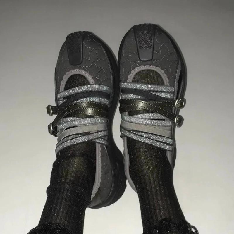 Кроссовки Мэри Джейн Женские Модные Уличные Кроссовки на Толстой Подошве Повседневные Женские Балетки с Ремешками Черные