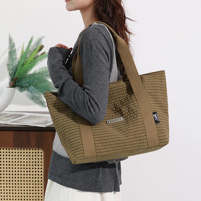 Women Nylon Tote Bag Large Capacity Casual Shoulder Handbag with Pocket