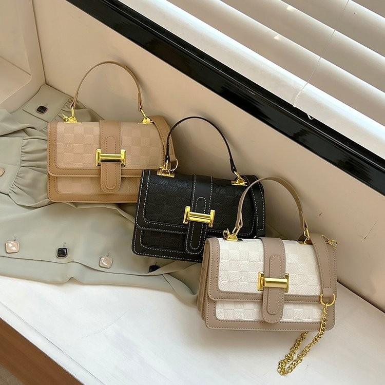 Stylish 2022 Women's Casual Shoulder Bags Chic Small Square Handheld Purses In White Khaki And Black
