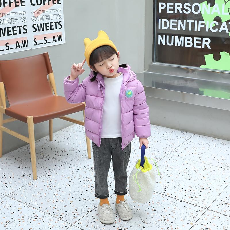 Милая куртка для маленьких девочек, легкие пуховые пальто для мальчиков с капюшоном и ушками, весенняя одежда для девочек, детская одежда для мальчиков, пальто