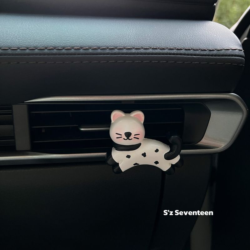 Healing Car Fragrance Diffuser Clip for Car Interior Air Vent, Cute Cat Car Aroma Diffuser Stone for Women