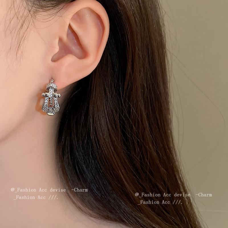 Серебряная игла циркон модные серьги-пряжки в форме подковы корейские простые серьги-гвоздики с характером персонализированный дизайн универсальные серьги