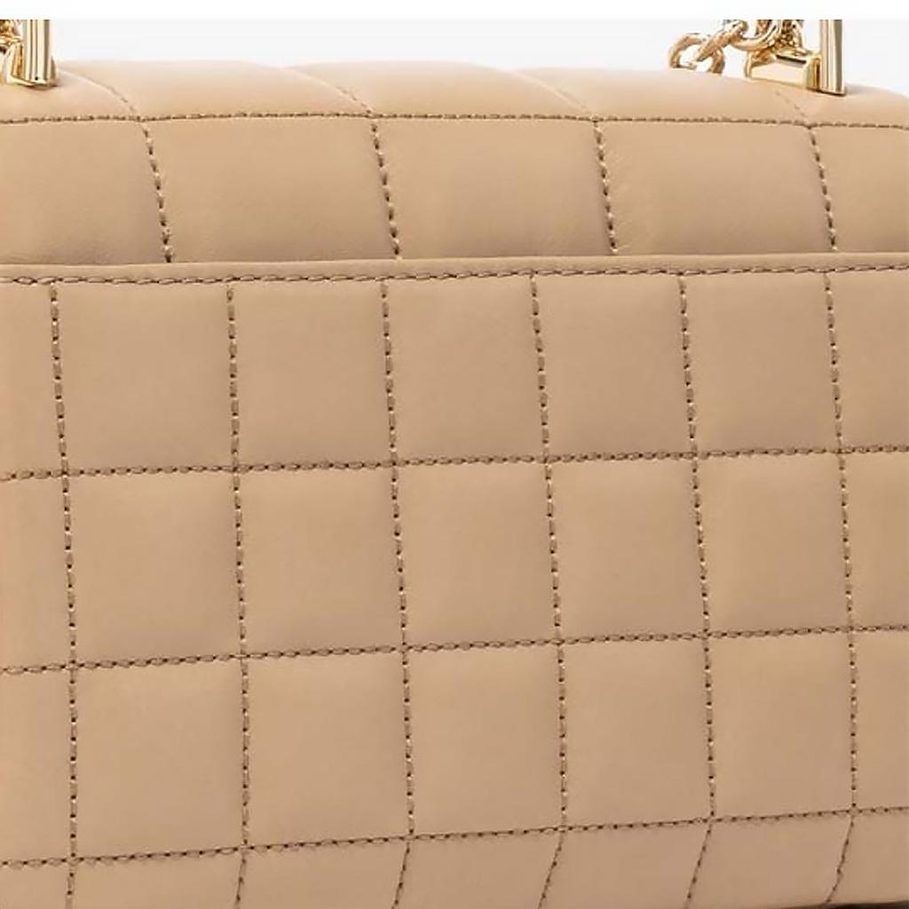 Michael Kors MK Soho Стеганая Сумка-Клатч для Поездок Однотонная Сумка через Плечо из Кожи Ягненка Женские Сумки Верблюжий 30H0G1SL1T-222
