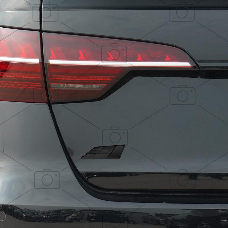 hbzh3 Car Metal Body 300 Race Flag Logo Decals Grille Badge Trunk Emblems Sticker For Seat ARONA Leon Ibiza Born Tarraco Accessories