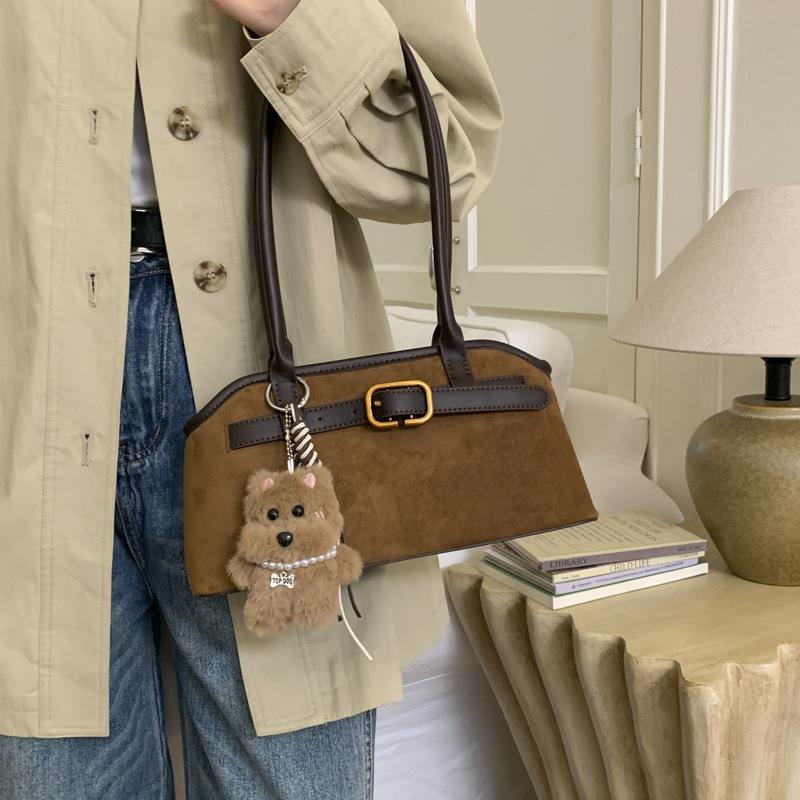 Ретро нишевая замшевая сумка женская 2025 новая трендовая осенне-зимняя универсальная на одно плечо подмышечная сумка с леопардовым принтом сумка-багет