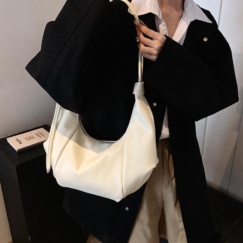 Underarm Bag PU Leather Solid Color Crescent Bag for Women Adjustable Strap Handbag Zipper Hobo Bag for Work Travel AVE