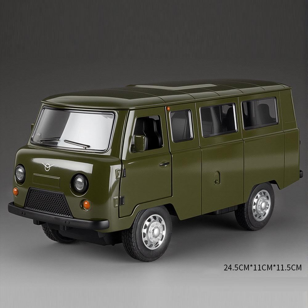 AAYE1 Large Size 1:18 UAZ TRAVELER Car Model Toy Metal Diecast Pull Back Sound Light Models Simulation RV Decoration Boys Presents