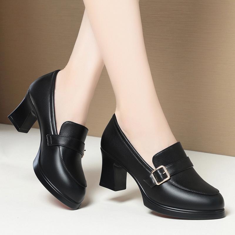 Удобные нескользящие туфли из мягкой кожи с глубоким носком на платформе, весна 2025 г., женские черные туфли на высоком каблуке для офиса и мам