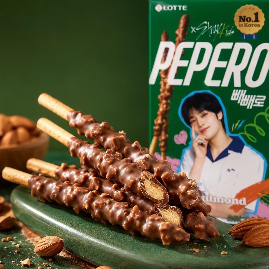 Lotte Pepero Миндально-шоколадное печенье-палочки Ограниченная серия для бой-групп 32 г Узоры отправляются случайным образом