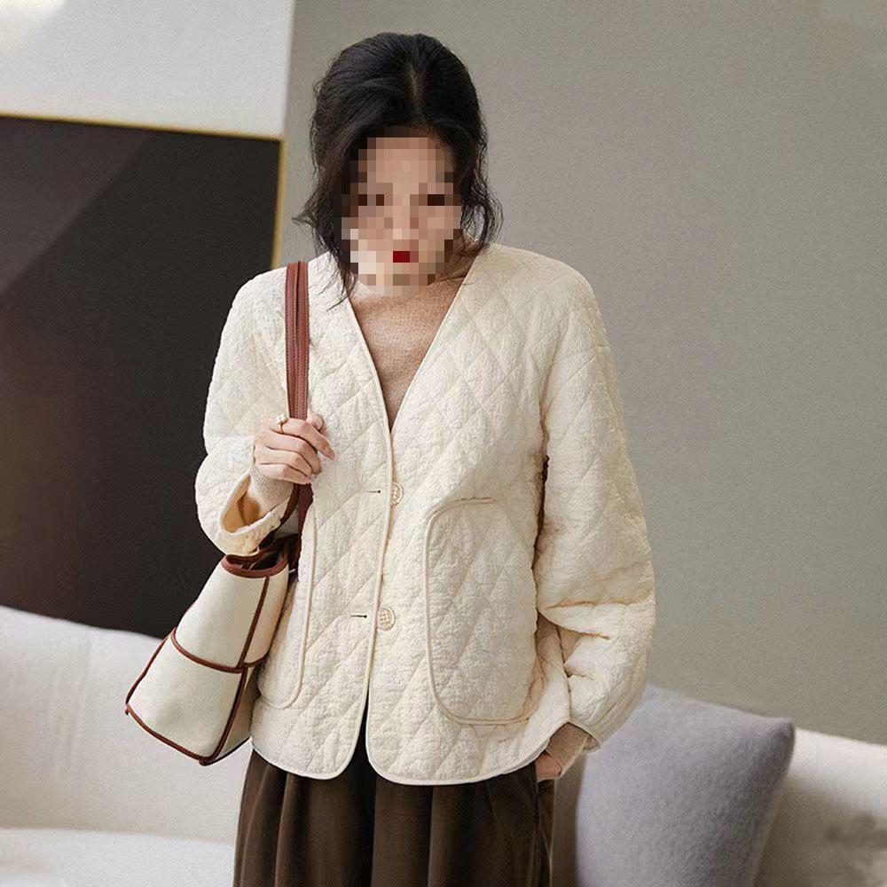 Женская короткая стеганая куртка с ромбовидным узором - Многослойная, повседневная, свободного кроя, Осень/Зима 2025