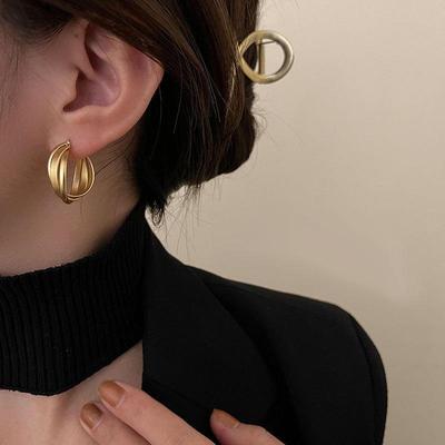 Серебряные игольчатые геометрические металлические серьги: Высококлассная модная роскошь для женщин