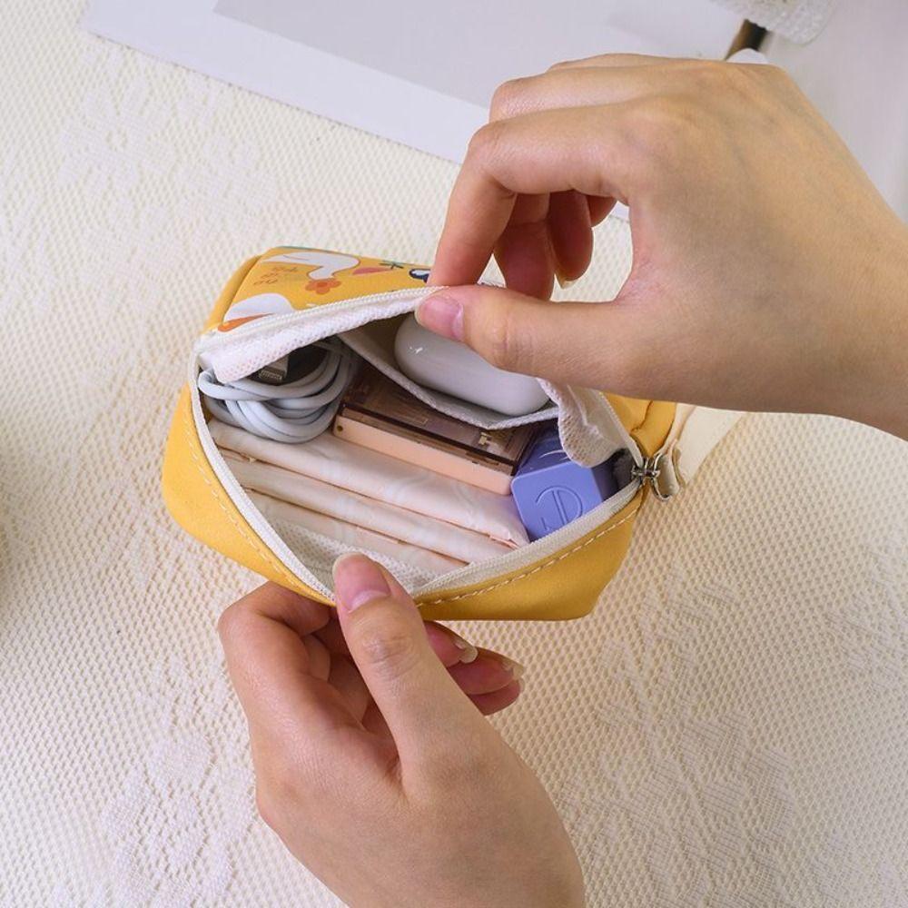 Zipper Sanitary Pad Pouch Cartoon Girls Mini Cosmetic Bags for Lipstick Key Earphone Data Cables