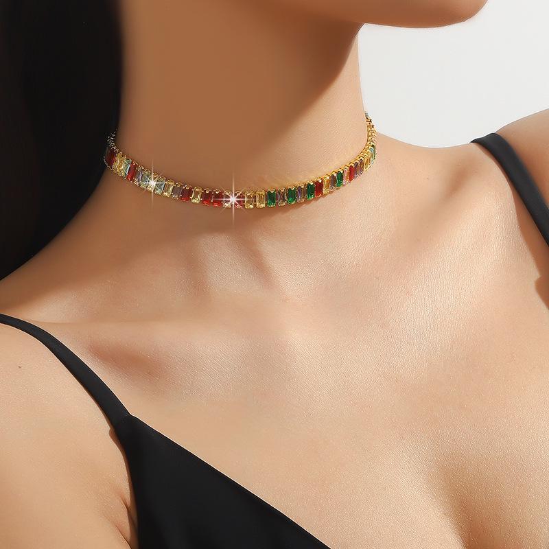 Elegant Zircon Choker Necklace: European and American Style