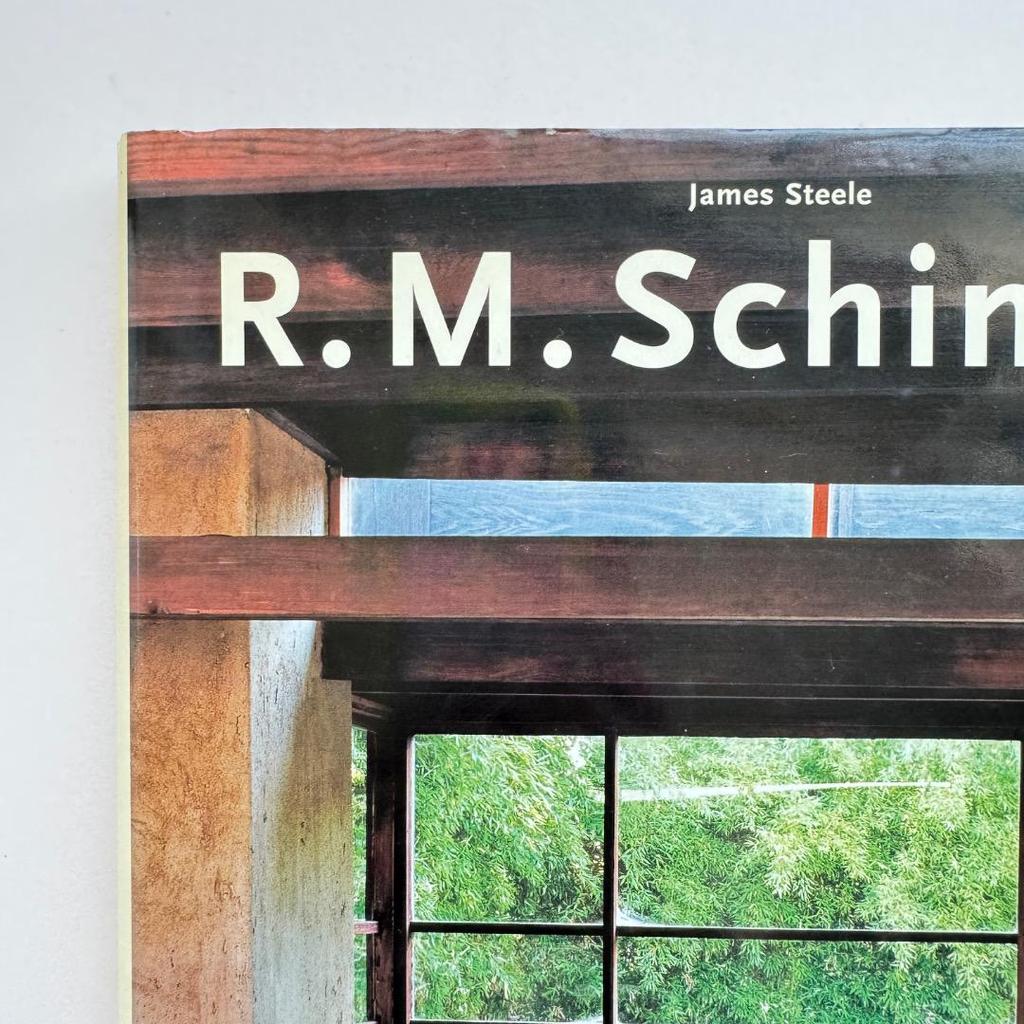 [ИСПОЛЬЗОВАН] Р. M. Шиндель: Джеймс Стил (ТАШЕН)