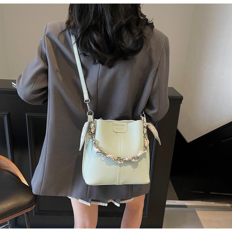 Популярная ретро нишевая цветовая схема портативная сумка-ведро женская новая дорожная универсальная на плечо мессенджер