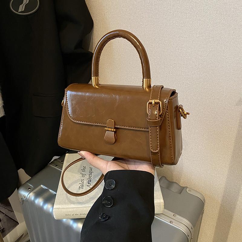 Ielgy Retro Autumn Winter All-Match Fashion Simple Shoulder Messenger Bag Women's Portable Small Square Bag
