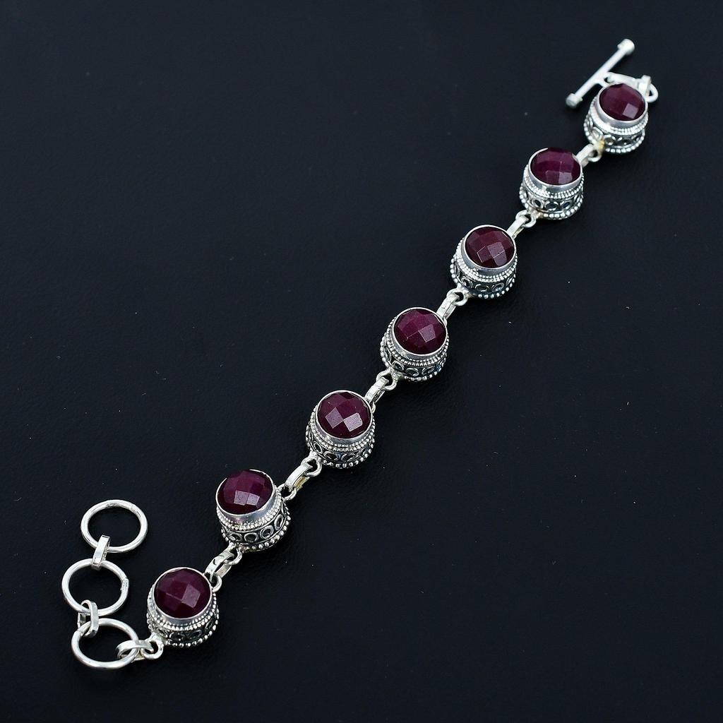 Красивый рубиновый браслет Браслет из стерлингового серебра 925 пробы Браслет с регулируемой цепочкой Браслет ручной работы в стиле бохо Ювелирные изделия с рубином Подарки на помолвку