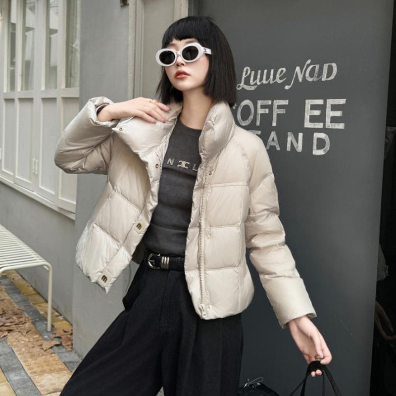Короткая куртка-пуховик M-button, женская, зимняя, 2024 года, воротник-стойка, утолщенный, высококачественный, белый утиный пух, прямая, повседневная куртка прилив