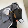 Handbag Women's New Solid Color Versatile Fashion Shoulder Messenger Bag