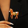 New Design Running Horse Brooch Brown Brooch Pins Jewelry Zodiac Animal Badge  Women