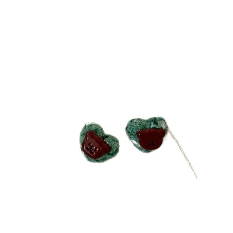 Silver needle resin simple fashion love earrings cartoon sweet and cute temperament earrings niche high-end earrings women