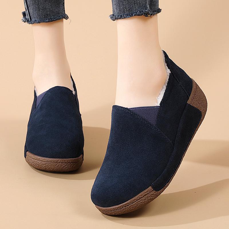 Женские мокасины на платформе Зимние теплые меховые кожаные туфли Женские туфли на толстой подошве Slip on для увеличения роста