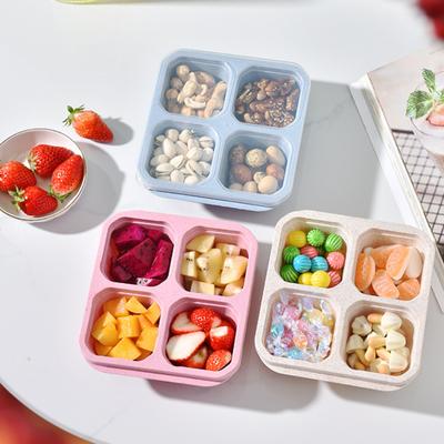 Продукция имеет четыре прозрачных крышки для закусок, контейнер для закусок, пищевую коробку для свежих закусок, ланч-бокс, коробку для сухофруктов, еду для взрослых.