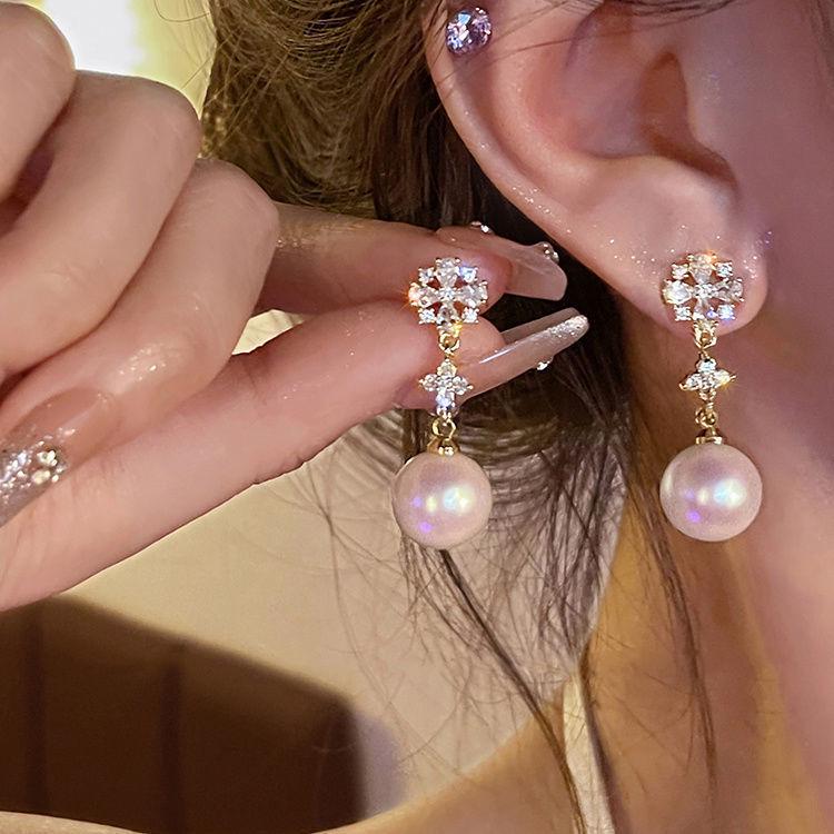 Элегантные серьги-кисточки с цирконами, жемчугом и цветочными пуссетами - Универсальные и стильные украшения для ушей для женщин