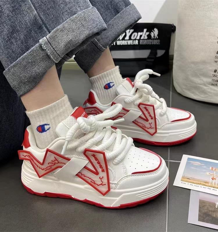 Высококачественные маленькие белые туфли для женщин 2024 года, весна-осень, новые повседневные универсальные спортивные туфли для молодежи, кроссовки для бега на открытом воздухе