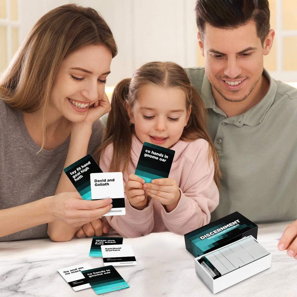 Карты как игра, карточная игра, юмористическая игра на соответствие, карточки с сообщениями со смешными или необычными ответами, развлечение для подростков, ночные развлечения