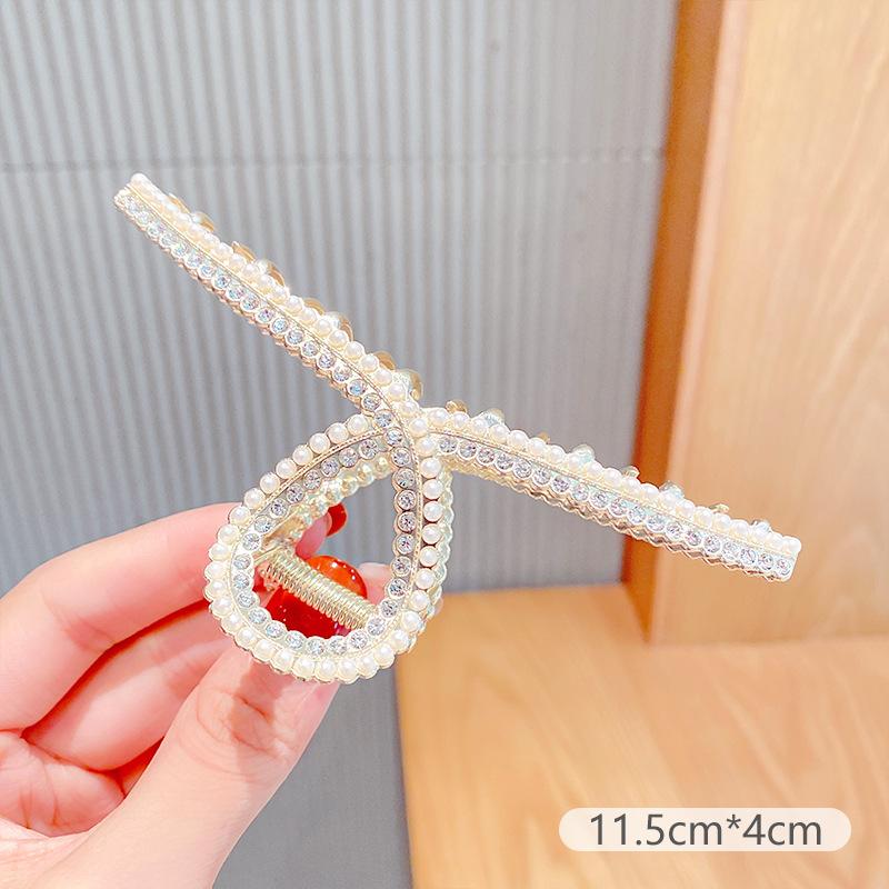 Заколки для волос в форме бабочки, коготь с металлической цепочкой, кисточкой, винтажный длинный кулон, висячие заколки для волос для женщин и девочек, модные аксессуары для волос