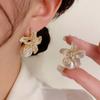 Серьги-гвоздики с имитацией жемчуга и цветами Женские Роскошные Инкрустированные Сверкающим камнем CZ Модные Свадебные Украшения для Невесты Оптом