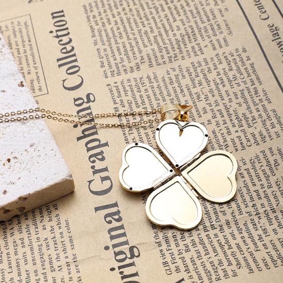 Yousheng Personalized Love Heart Locket Necklace That Holds 4 Photos Four-leaf Clover Pendant Necklace for Women Mother Wife Daughter Best Friend