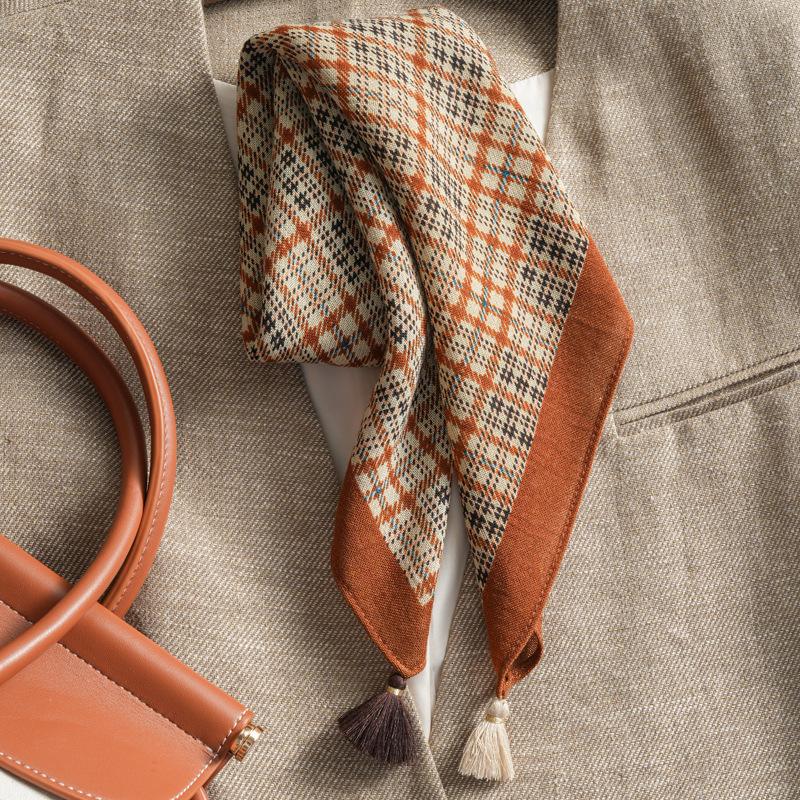 Silk Wool Double-Sided Heterochrome Ethnic Style Retro 70 Velvet Small Square Scarf Silk Scarf Women'S Warm Shawl Light Luxury Scarf Scarf