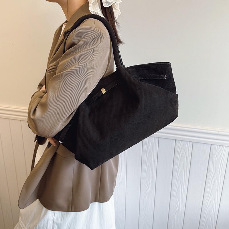 2025 Женская ретро матовая сумка-тоут: Высококлассная, простая, одноплечевая сумка