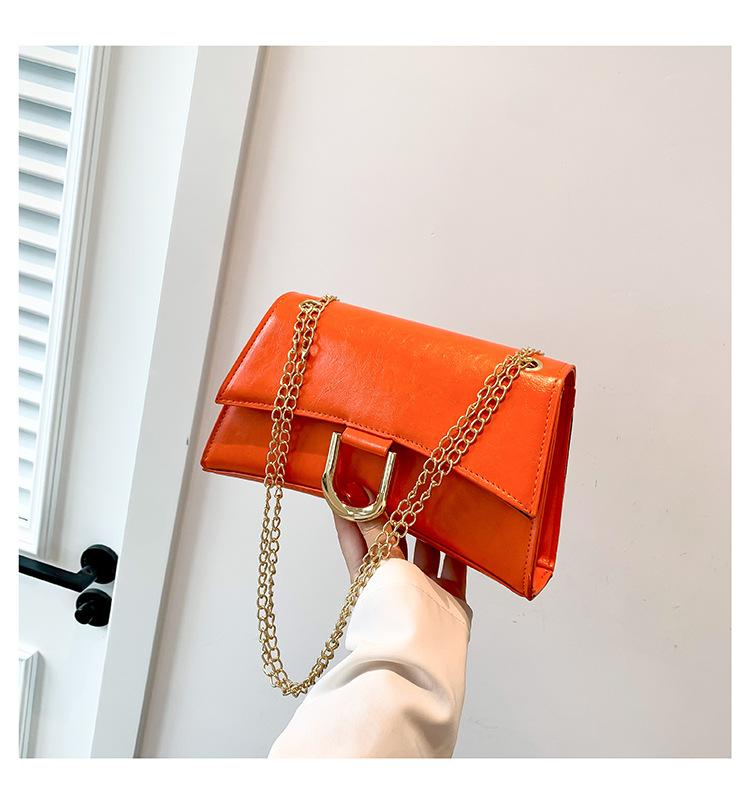 Женская сумка Маленькая квадратная сумка Дизайнерская сумка через плечо Зарубежная универсальная сумка-мессенджер Модная сумка на цепочке